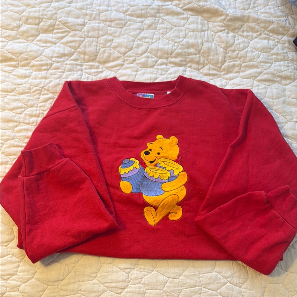 Winnie the Pooh embroidered Crewneck